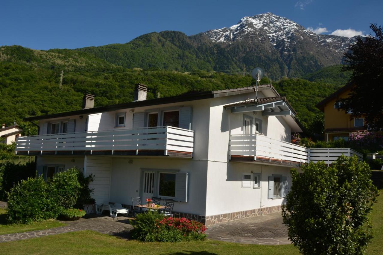 Casa Del Sole Aparthotel Colico Exterior foto